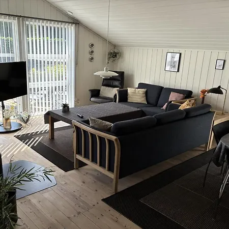 Enida - 350m To The Fjord By Interhome Feriehus *